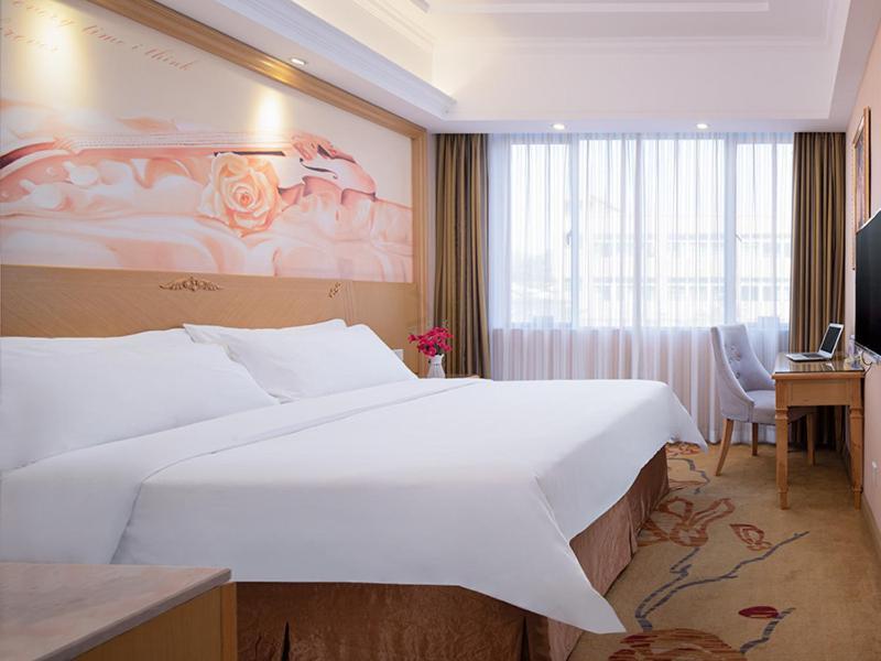 Vienna Hotel Guangzhou Panyu Huanan Country Garden Εξωτερικό φωτογραφία